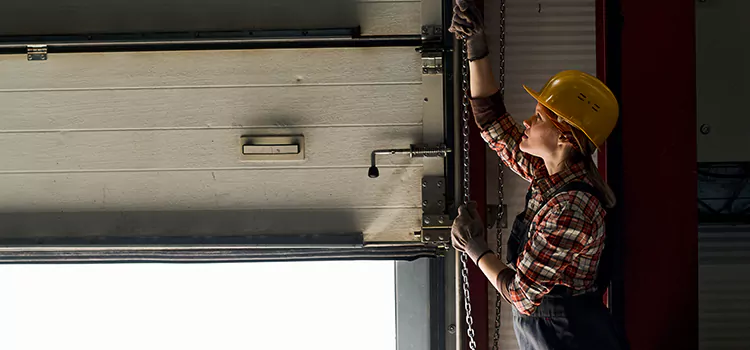 Addressing Common Garage Door Stoppage Issues in San Francisco, CA
